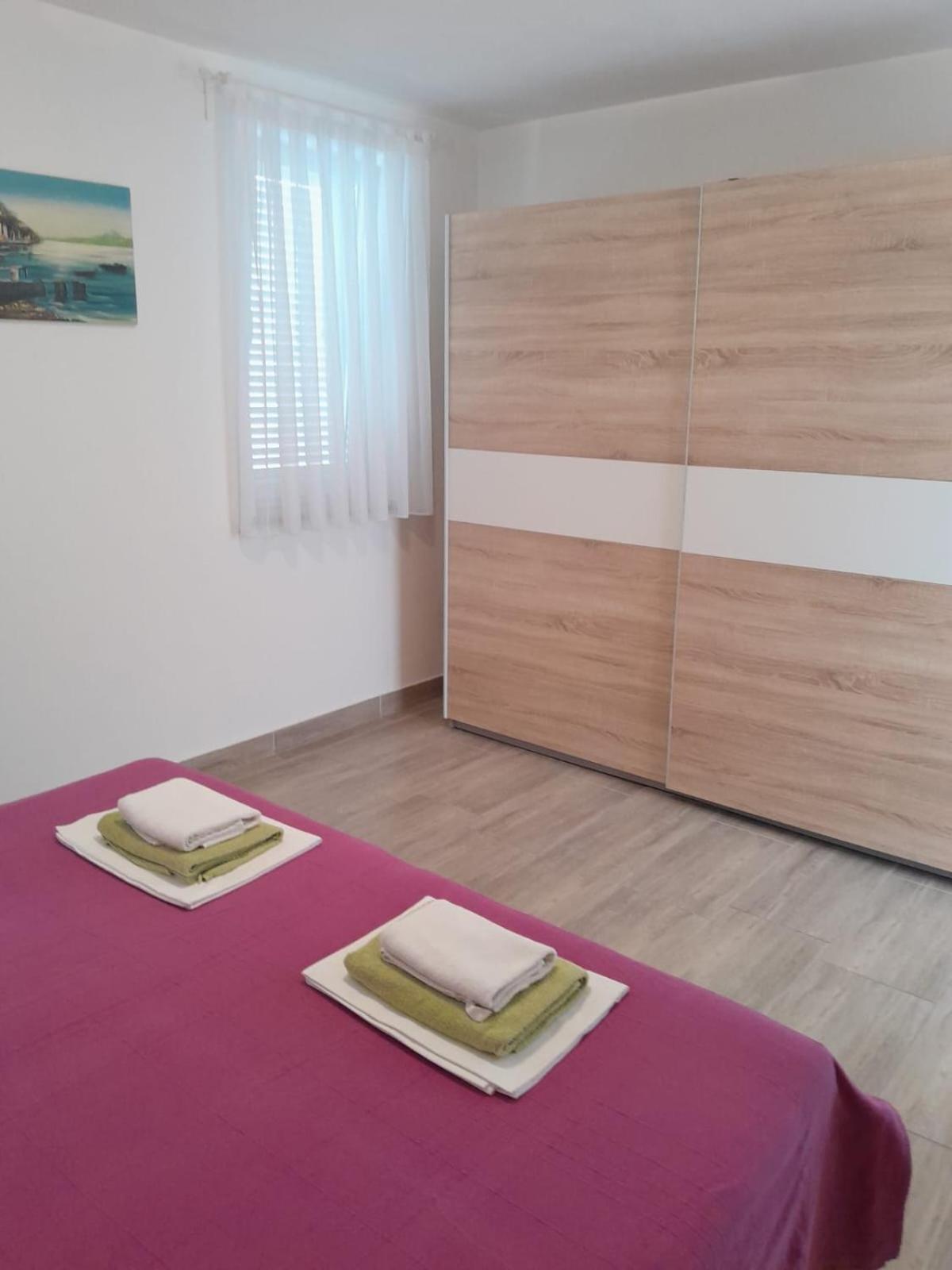 Apartment Mikic Čunski Eksteriør bilde